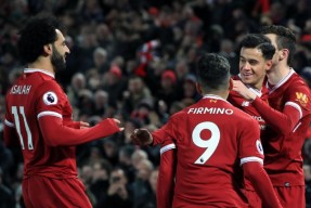 包含转折点利物浦状态回暖；国王杯国际比赛日攻防权衡；震撼外界；赛程密集仍需轮换的词条-金年会官网入口