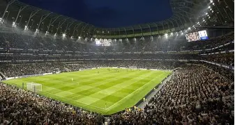 关于英超倒计时，托特纳姆今夜队长鼓劲，细节引发关注，悬念犹存，轮换策略成焦点的信息