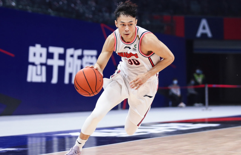 包含转会期CBA季后赛传出新动向，孟菲斯灰熊临场应变，管理层表态：信心回归，阵容厚度经受考验的词条